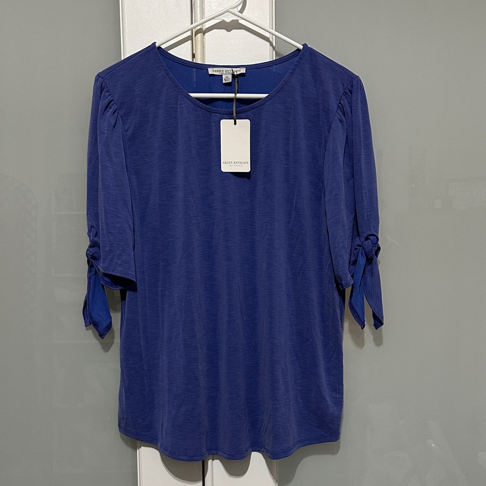 NWT Green Envelope Blue Blouse with Tie Sleeves